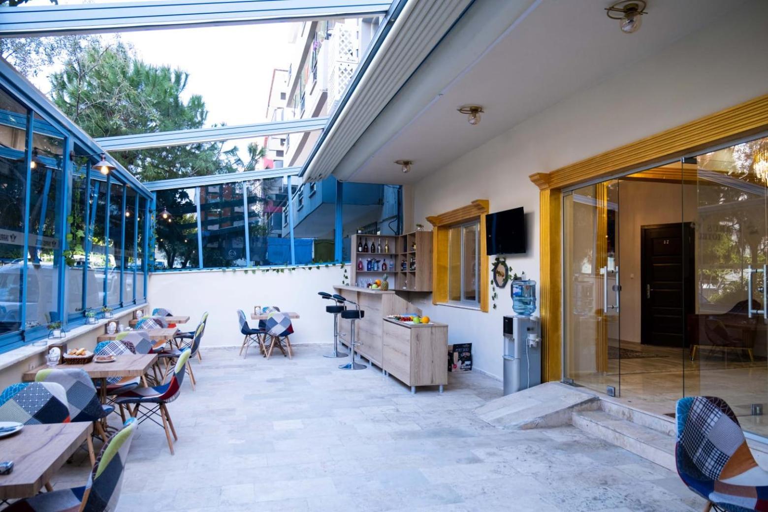 Ikarus Hotel Kusadasi Exterior foto